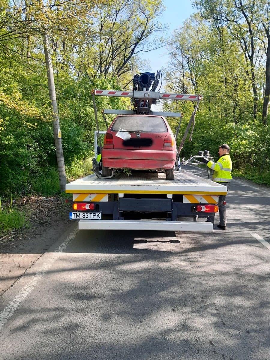 Mașini ridicate de poliție în Timișoara, acțiune de verificare Mașini ridicate de poliție în Timișoara, acțiune de verificare